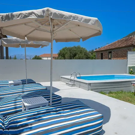 Plousia Villa