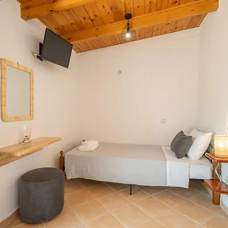 Villa Plousia Grizata